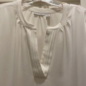 White Haligen short sleeved top